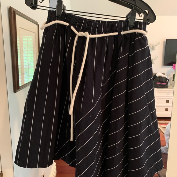 Vince Dresses & Skirts - Vince skirt Vince Dresses & Skirts - Vince skirt